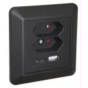 usb-lader-a-c-3a-2xeuro-innfelt-sort